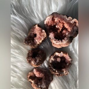 Pink amethyst Geode set
